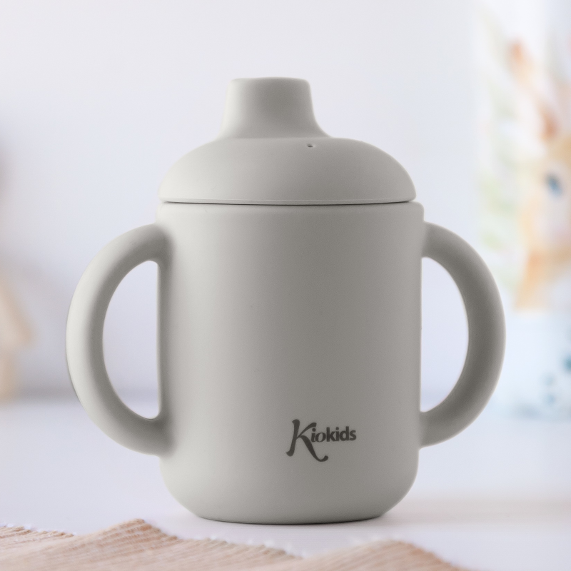 copo-com-bico-de-aprendizagem-kiokids-2