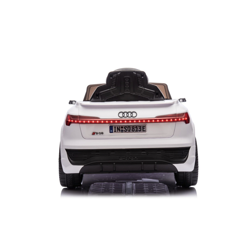carro-eletrico-audi-s-q8-12v-rodas-de-borracha-assento-em-pele-6