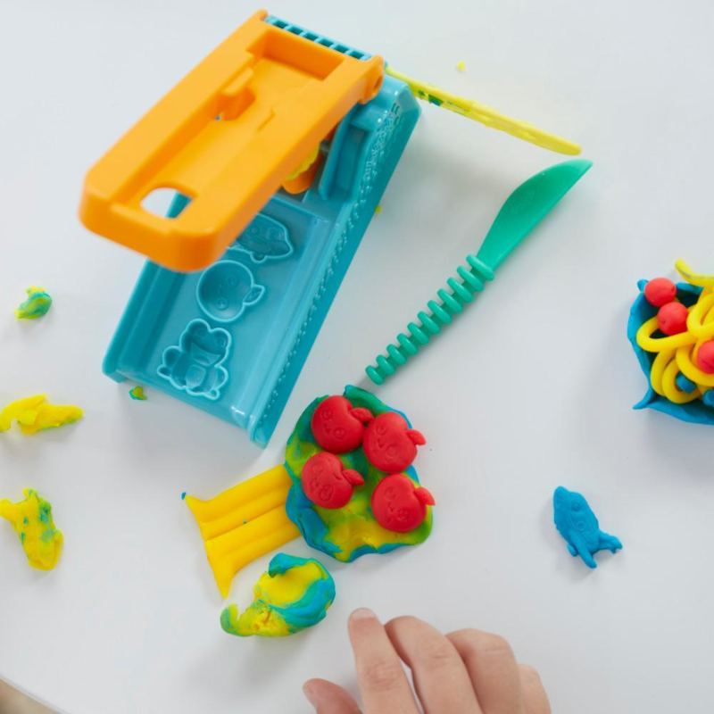 play-doh-kit-inicial-fabrica-divertida-3