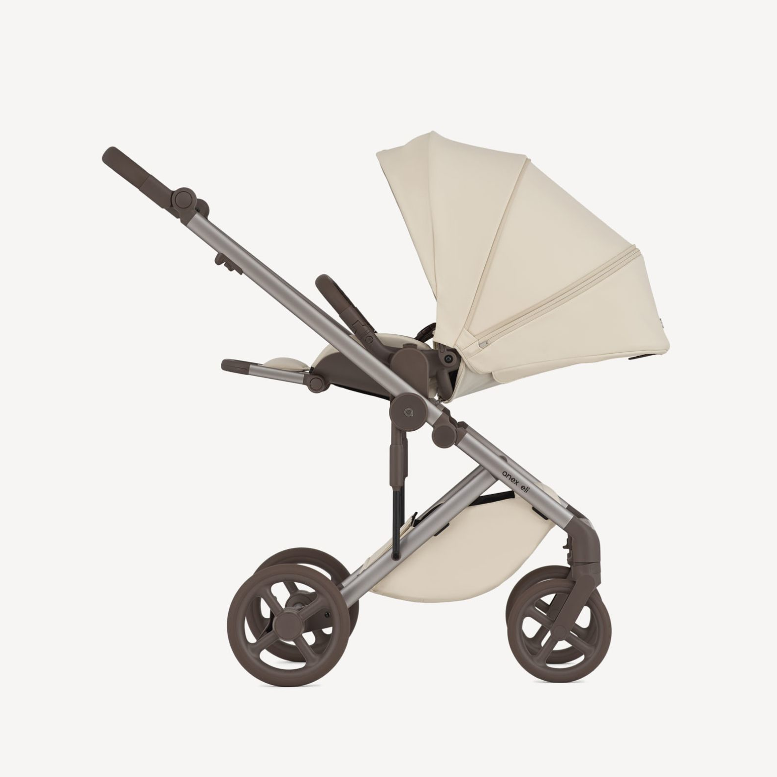 anex-eli-milky-carro-de-passeio-alcofa-11